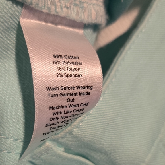Talbots Simply Flattering Aqua/Mint Cropped Jeans #918 - Picture 3 of 9